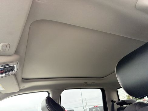 Used 2022 RAM 1500 Laramie image 34