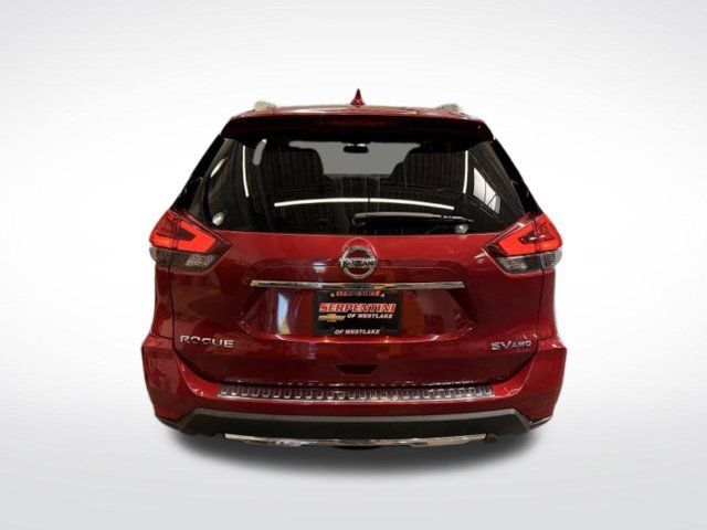 Used 2017 Nissan Rogue SV AWD/4WD image 21