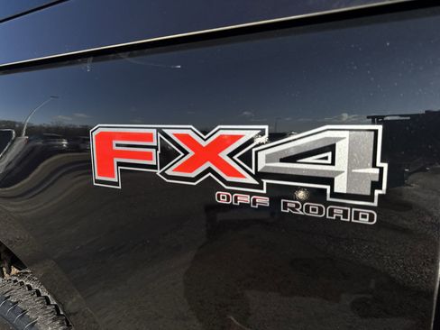 Used 2023 Ford F350 Lariat w/ Lariat Ultimate Package image 32