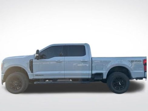 Used 2026 Ford F250 Lariat w/ Black Appearance Package AWD/4WD image 10