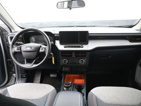 Used 2024 Ford Maverick XLT image 16