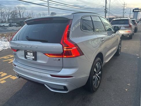 Used 2025 Volvo XC60 B5 Plus AWD/4WD image 5