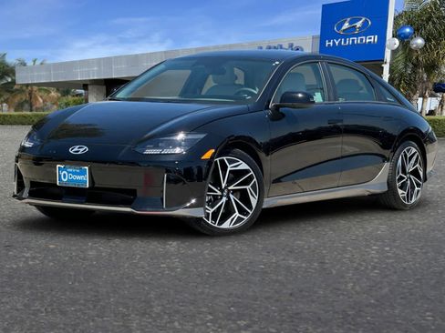 Used 2025 Hyundai Ioniq 6 SEL RWD image 1
