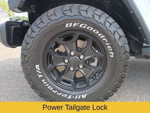 Used 2022 Jeep Gladiator Sport AWD/4WD image 20