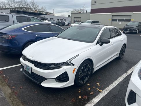 Used 2022 Kia K5 GT-Line w/ GT-Line FWD Premium Package image 1