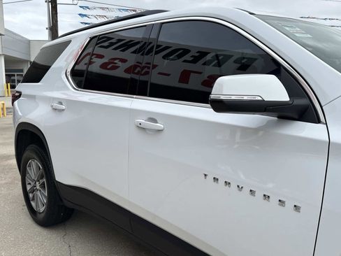 Used 2023 Chevrolet Traverse LT image 15