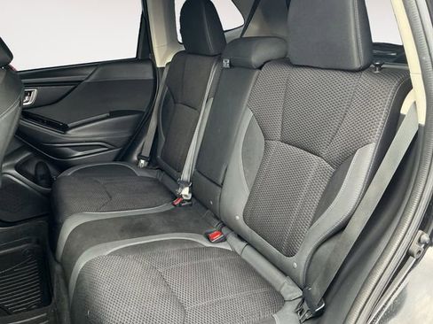 Used 2023 Subaru Forester Premium AWD/4WD image 11