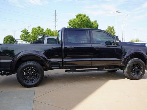 Used 2024 Ford F250 Lariat w/ Lariat Ultimate Package AWD/4WD image 10
