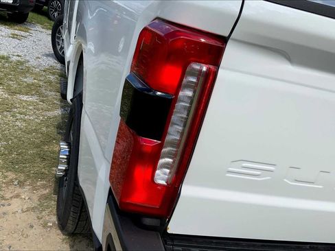 New 2026 Ford F350 Lariat image 14