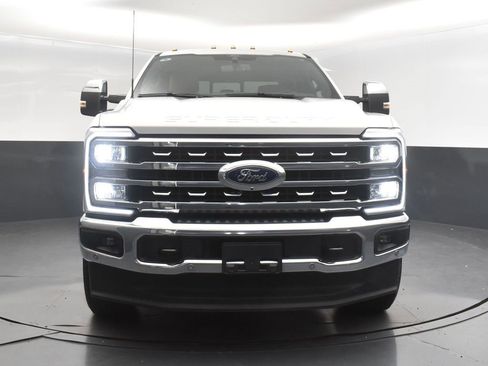 Used 2025 Ford F250 Lariat w/ Lariat Ultimate Package image 10