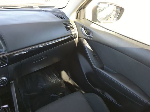 Used 2016 MAZDA CX-5 Sport image 17
