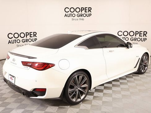 Used 2019 INFINITI Q60 Red Sport 400 w/ Proactive Package image 15