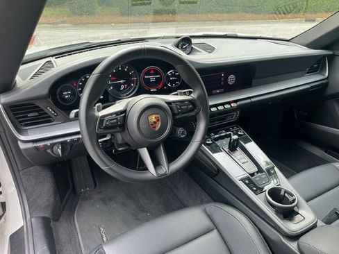 Used 2024 Porsche 911 Carrera 4S AWD/4WD image 7