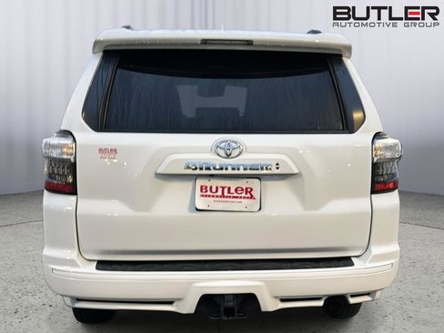 Certified 2022 Toyota 4Runner TRD Sport image 4