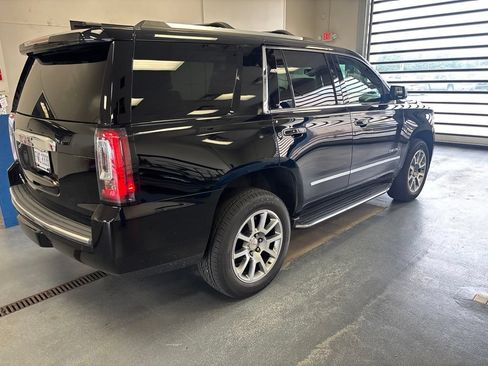 Used 2020 GMC Yukon Denali AWD/4WD image 9