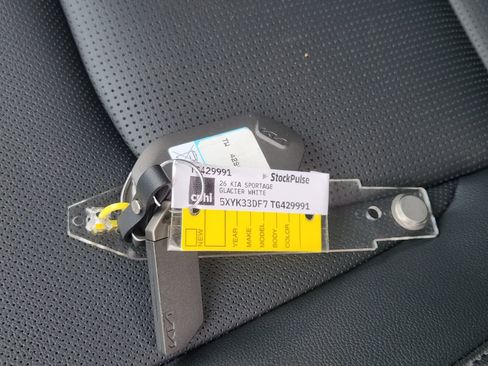 New 2026 Kia Sportage EX FWD image 26