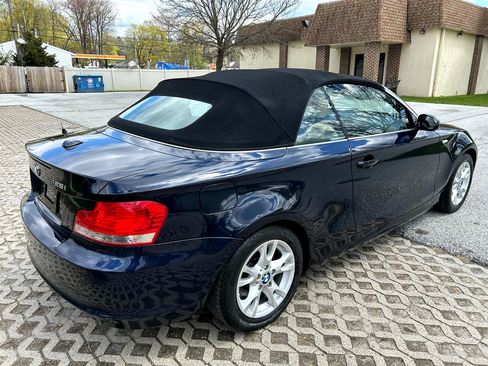 Used 2009 BMW 128i Convertible image 5