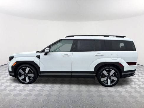 Used 2025 Hyundai Santa Fe Limited image 8