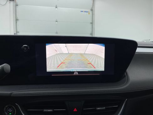 Used 2024 Buick Encore GX Preferred FWD image 4