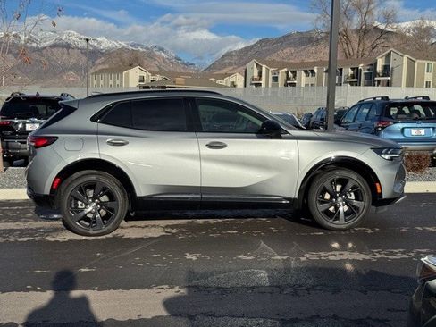 Used 2023 Buick Envision Essence w/ Technology Package I image 2