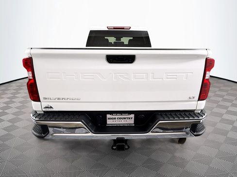 Used 2024 Chevrolet Silverado 2500 LT w/ Convenience Package AWD/4WD image 6
