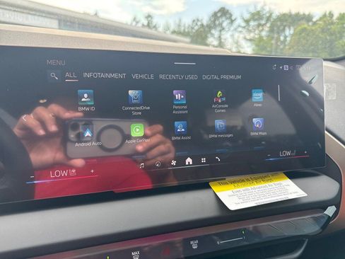 New 2025 BMW X3 xDrive30i w/ Convenience Package image 21