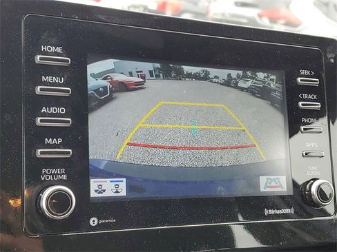 Used 2024 Toyota Camry SE image 15