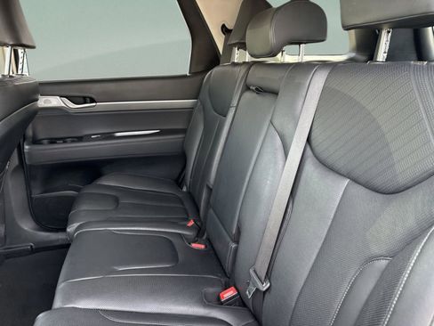 Used 2023 Hyundai Palisade SEL w/ Cargo Package image 17