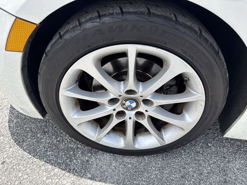 Used 2007 BMW Z4 3.0i image 27