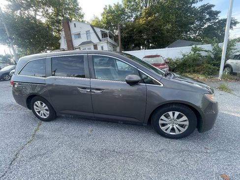 Used 2014 Honda Odyssey EX image 4