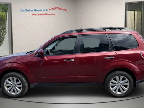 Used 2013 Subaru Forester 2.5X Premium image 2
