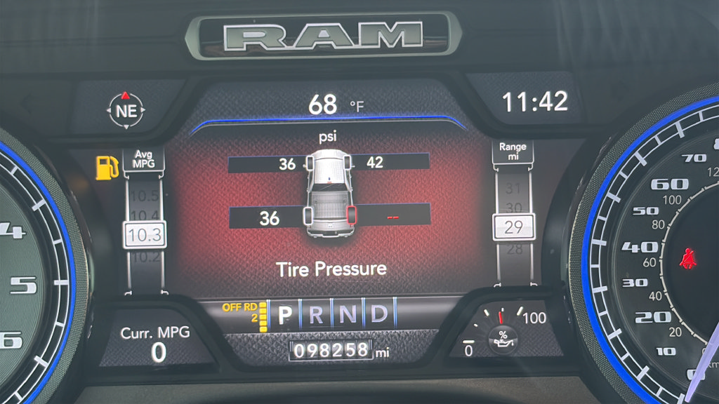 Used 2019 RAM 1500 Limited AWD/4WD image 17