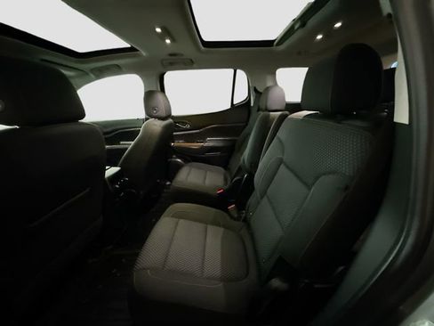 Used 2021 GMC Acadia SLE w/ Driver Convenience Package image 25