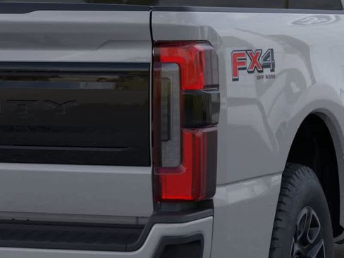 New 2026 Ford F250 Platinum AWD/4WD image 21