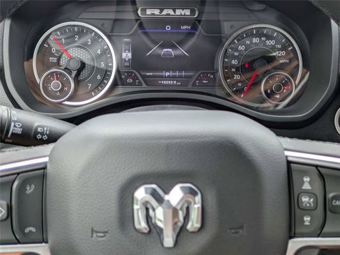 Certified 2025 RAM 1500 Big Horn AWD/4WD image 29