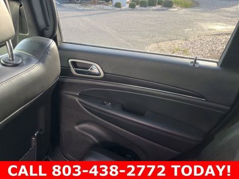 Used 2021 Jeep Grand Cherokee Limited w/ Luxury Group II image 14