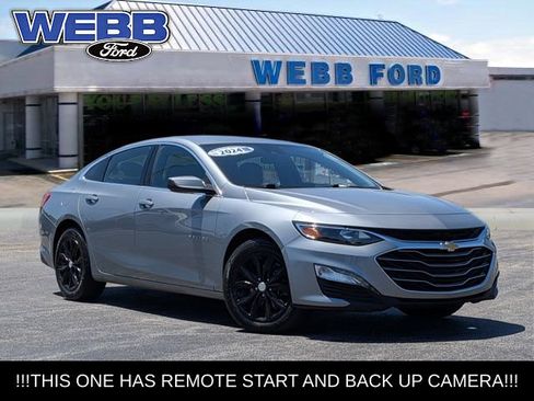 Used 2024 Chevrolet Malibu LT FWD image 1
