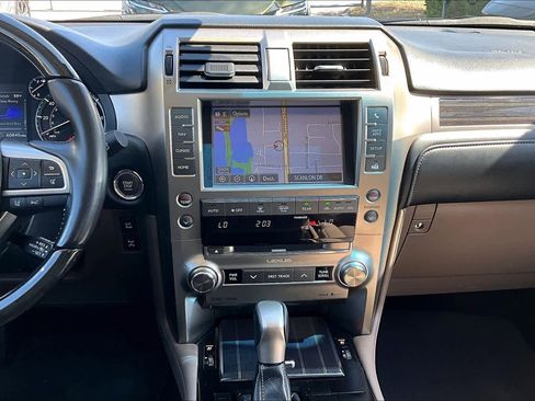 Used 2021 Lexus GX 460 Premium image 7