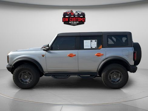 Used 2024 Ford Bronco Badlands AWD/4WD image 4