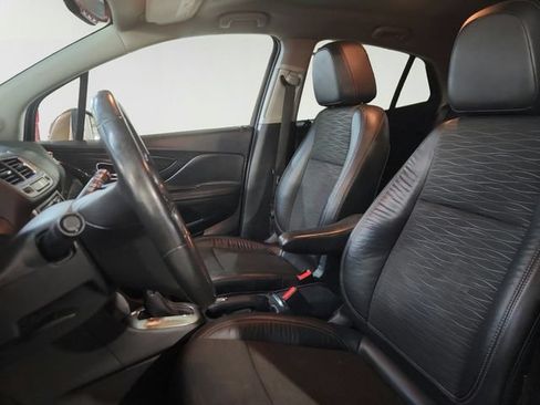 Used 2016 Buick Encore Convenience FWD image 10