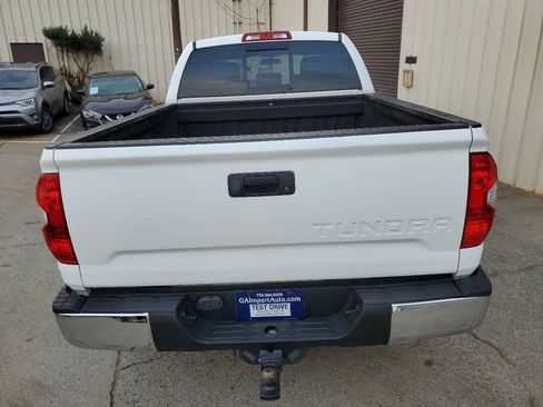Used 2016 Toyota Tundra SR5 image 9
