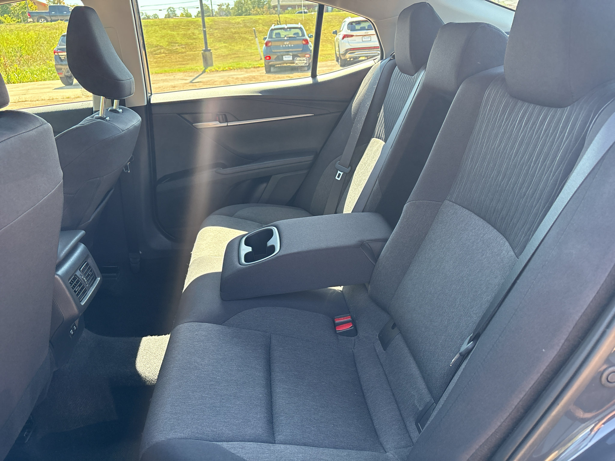 Used 2025 Toyota Camry LE FWD image 13
