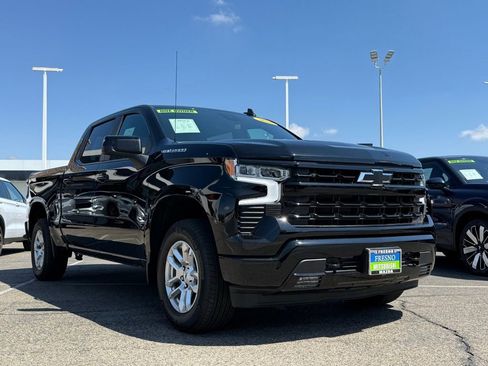 Used 2026 Chevrolet Silverado 1500 RST AWD/4WD image 3