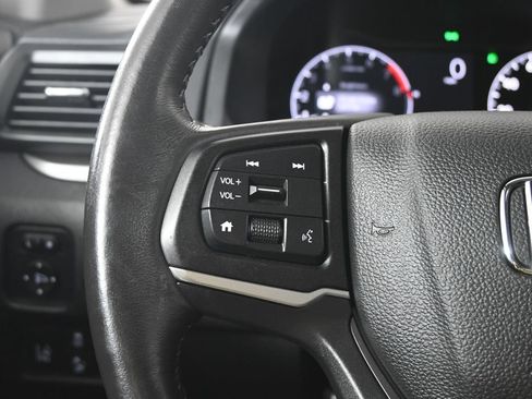 Used 2025 Honda Ridgeline Sport image 34