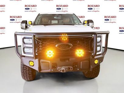 New 2026 Ford F250 Lariat w/ Black Appearance Package