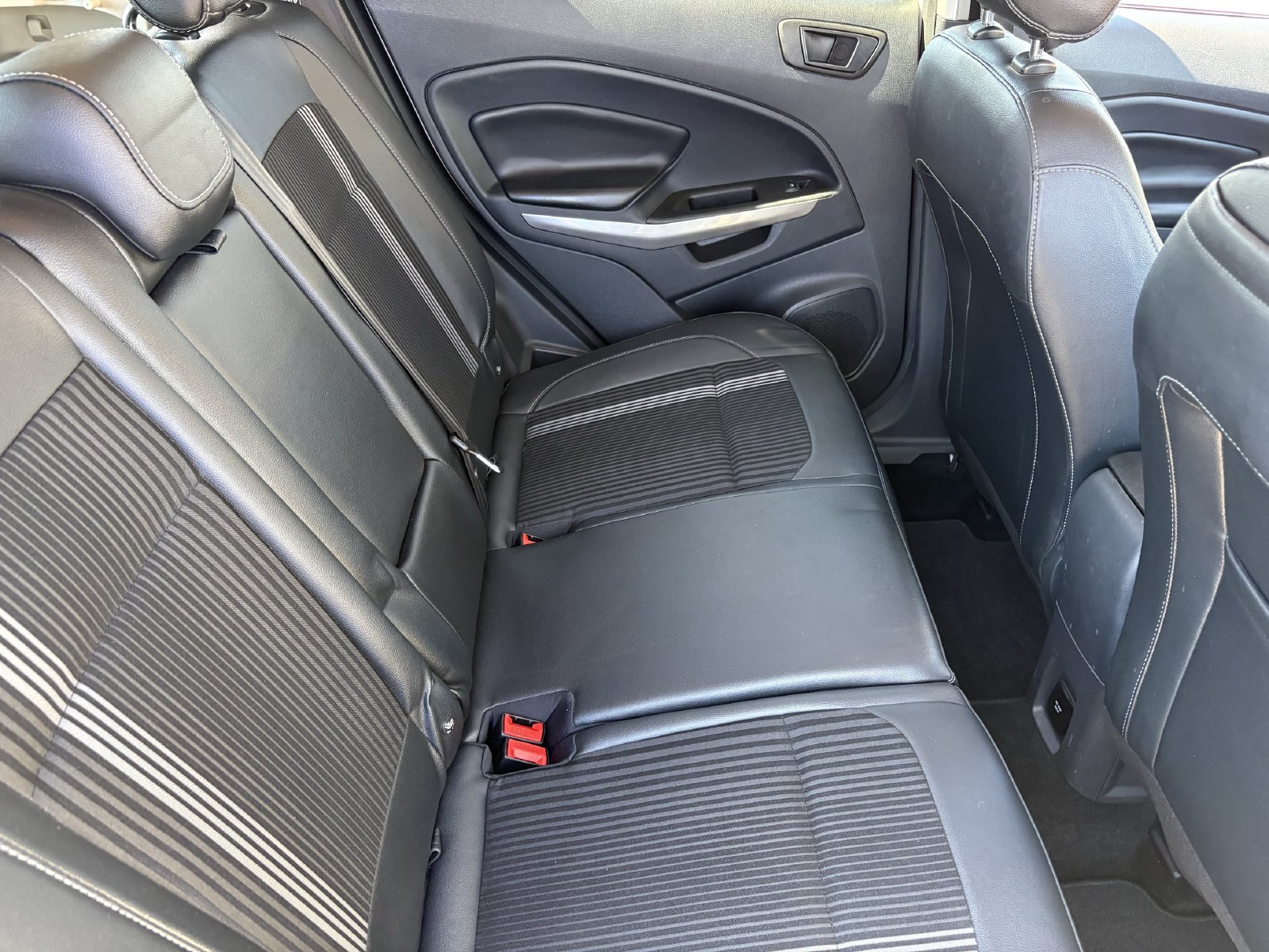 Used 2020 Ford EcoSport SES AWD/4WD image 16