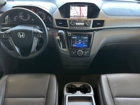 Used 2016 Honda Odyssey Touring image 14