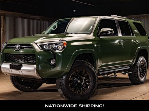 Used 2022 Toyota 4Runner TRD Off-Road Premium w/ Moonroof Package AWD/4WD image 4