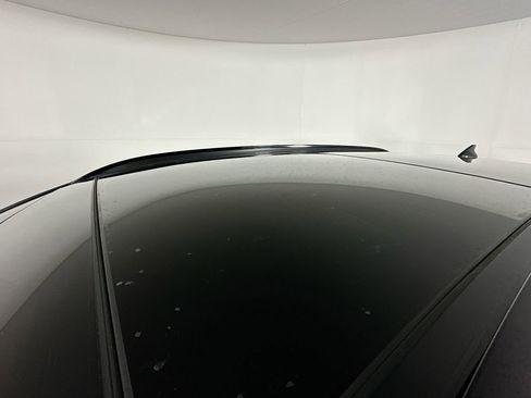 Used 2025 Kia Sportage SX Prestige image 30