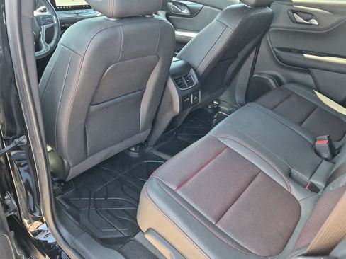 Used 2023 Chevrolet Blazer RS FWD image 18